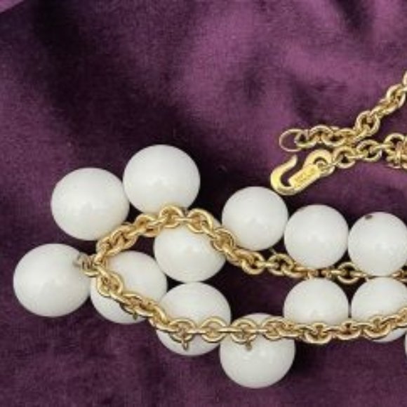 Kennth Lane Necklace - Picture 9 of 10